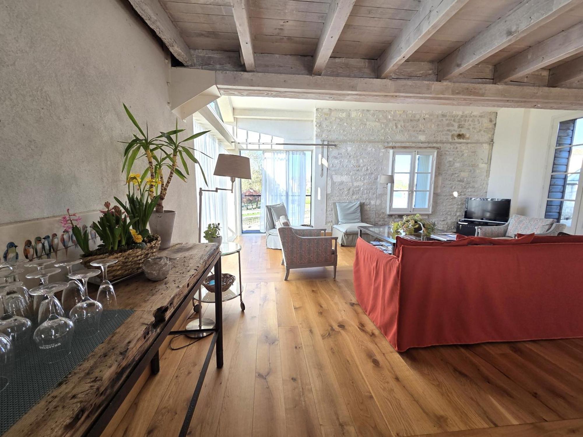 Quai 3 Loft Moderne Et Lumineux Les Pieds Dans L'Eau Lägenhet Jarnac Rum bild